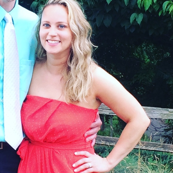 Meet your Posher, Kelly - Picture 1 of 1